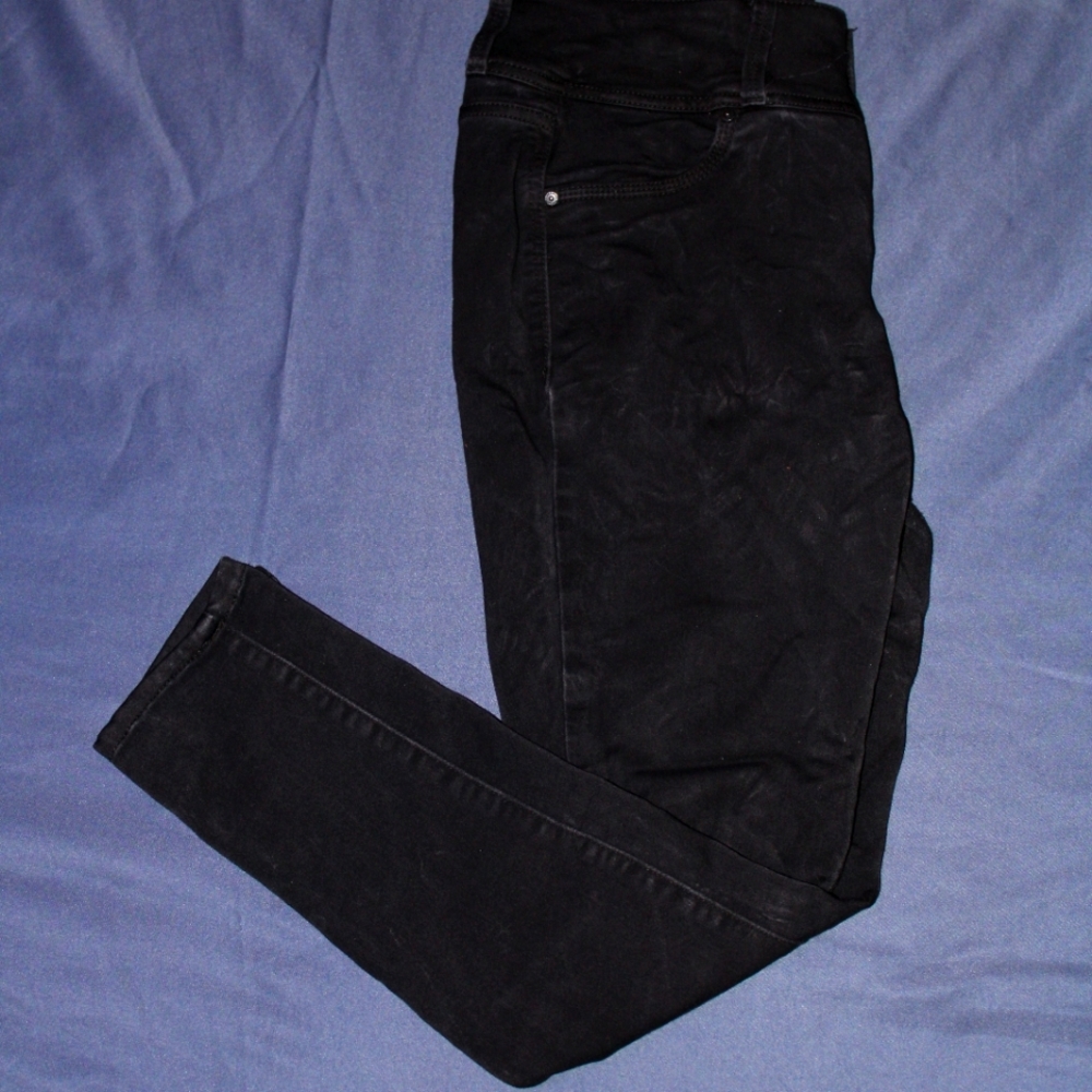 Wallflower Black Stretchy Jeans